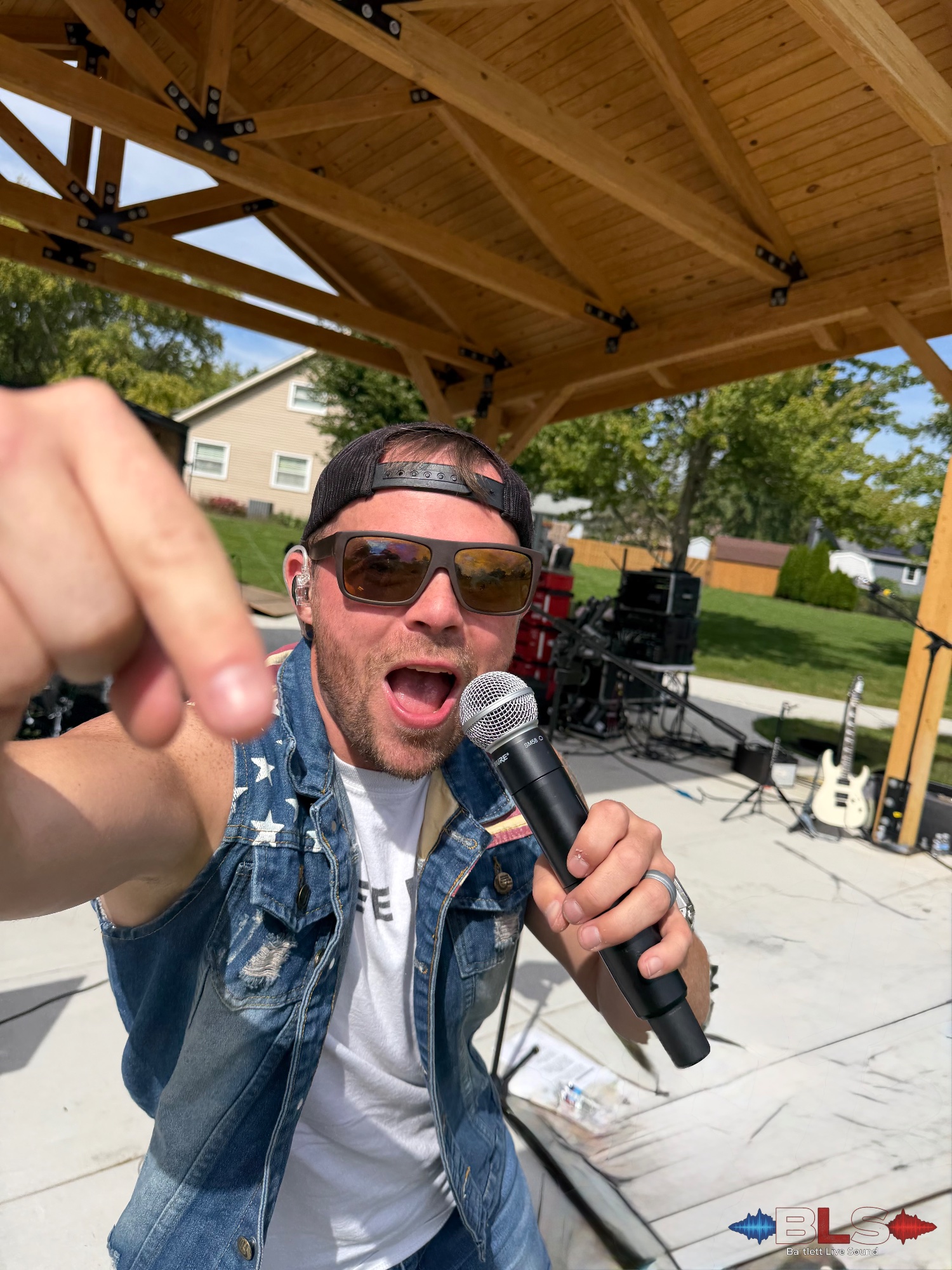 Ryan Criag Band live photos
